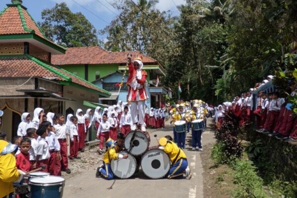 hut h01